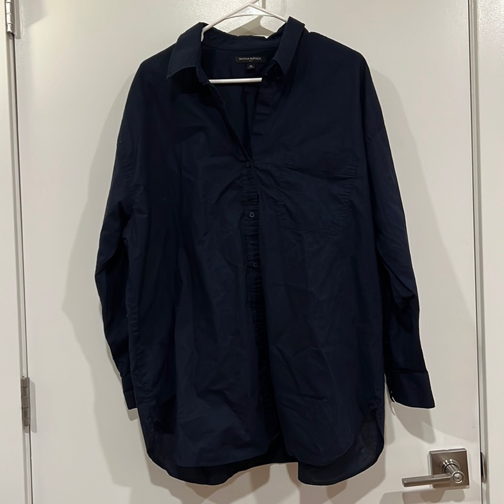 Banana Republic drop shoulder button up Navy - XL